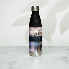 Load image into Gallery viewer, Stainless steel water bottle black 17 oz. Right side, a colorful Crystal Lake image and 'Grin and watch the raimbow unfould' printed.