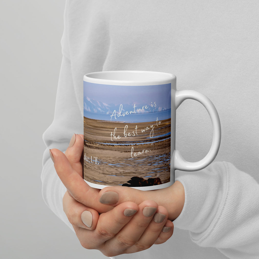 White glossy mug 11 oz with Great Salte Lake image, handle on right.